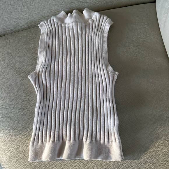 Garage Cream Stretchy Ribbed Knit Top sleeveless mock neck women’s Small - Picture 1 of 4